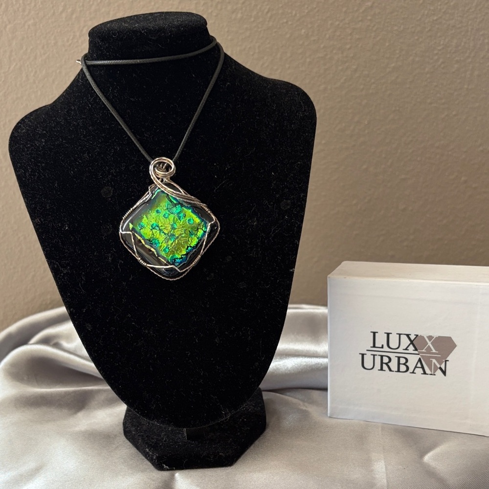 Elegant Iridescent  Green Square Glass Necklace
